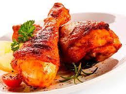 La carne de pollo es un alimento saludable para incluir en la alimentación de personas con gastritis