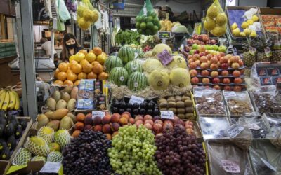 El Gobierno fijó precios de referencia para verduras y frutas que se vendan en supermercados