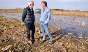 Anegamientos en Buenos Aires: Julián Domínguez recorrió campos afectados