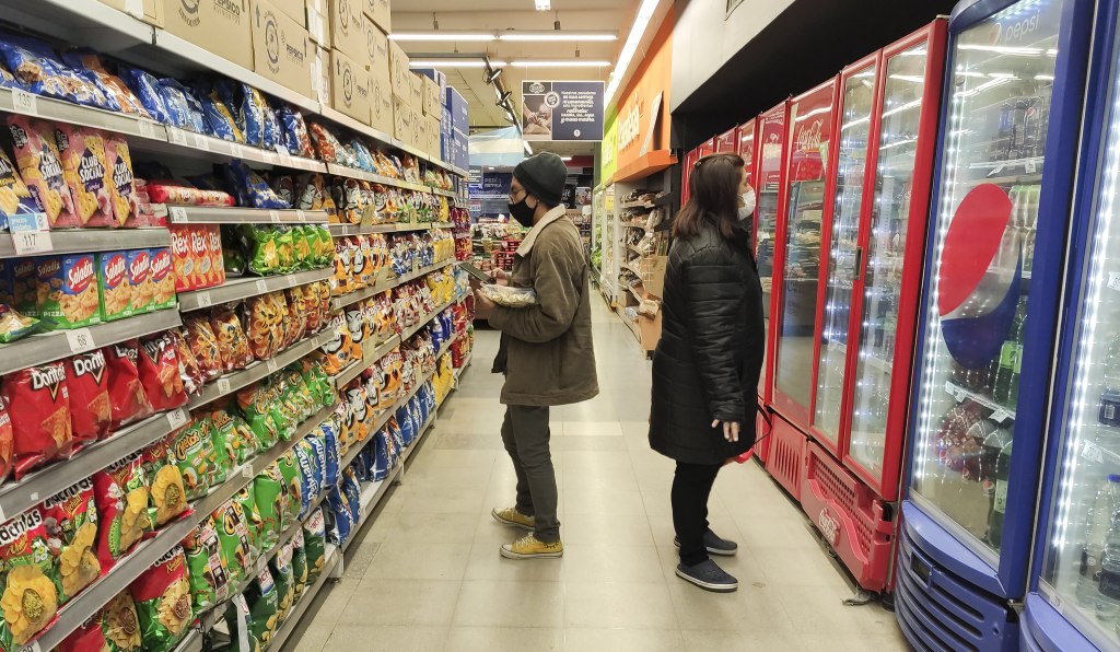 A pesar del “efecto Massa”, los precios de los alimentos y de las bebidas no paran de subir