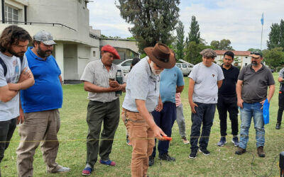 Cada vez más trabajadores se capacitan en la instalación de alambrados en La Pampa