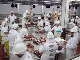 Frigoríficos: La Federación de la Carne trabajó al 50 % en los establecimientos de Carne Roja por reclamos salariales y amenaza con un paro total
