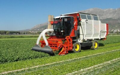 La máquina que cosecha verduras y aspira insectos