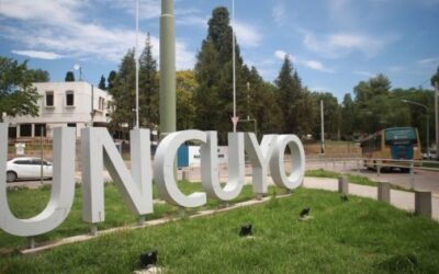 Repudio e indignación ante una muestra en la UNCuyo que ofende al cristianismo