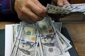 El dólar abre en baja luego de tres jornadas en alza
