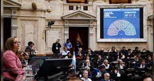 Cómo quedó el mapa parlamentario tras el reordenamiento de los bloques en Diputados