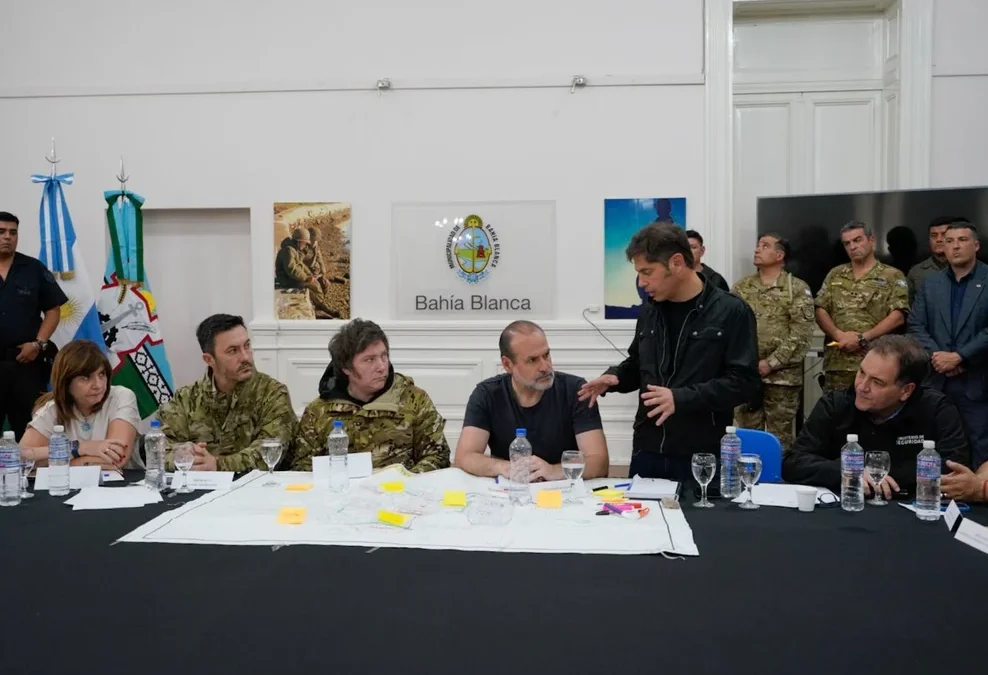 Kicillof decretó emergencia en zonas afectadas y duelo tras el temporal