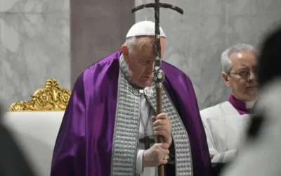 El Papa Francisco y la Semana Santa 2024, que se realizará esta noche en el Coliseo de Roma.