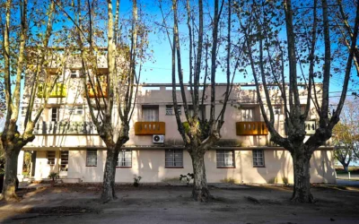 El hotel que renació de las ruinas y salvó a un pueblo del olvido: una escapada con historia y encanto rural