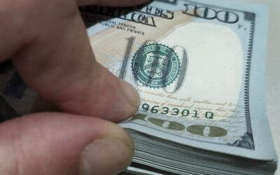 El dólar mayorista cotiza en alza en una jornada de gran expectativa
