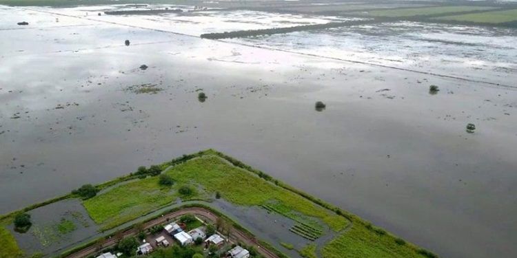 Un documento oficial muestra cómo el gobierno maneja los fondos destinados a obras para mitigar inundaciones