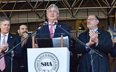 Nicolás Pino en su discurso también pidió que el INTA siga existiendo