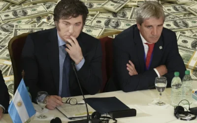 El dólar oficial cerró hoy en $1.465 para la compra y $1.515 para la venta en la cotización de Banco Nación, una suba de $20 respecto del cierre de ayer.