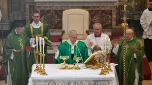 El Papa León XIV pide oraciones para que los políticos no transformen la riqueza en “armas que destruyen”