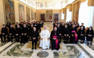 El Papa: Escuchémonos unos a otros para distinguir los signos de los tiempos