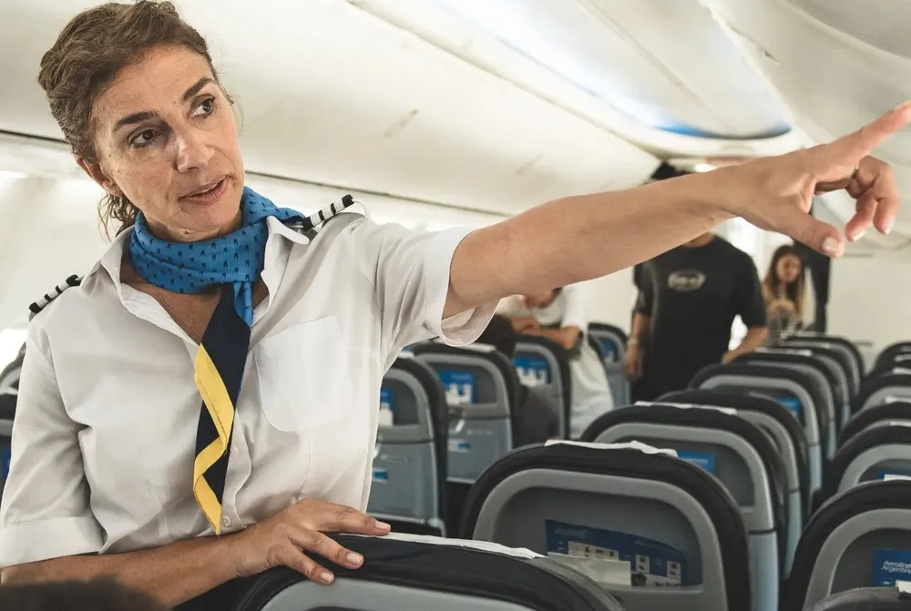 Aerolíneas Argentinas comienza a cobrar por la selección anticipada de asientos