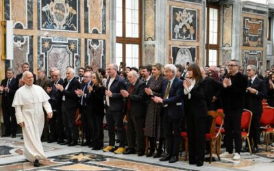 El Papa: El cine lenguaje de paz, no teme enfrentarse a las heridas del mundo
