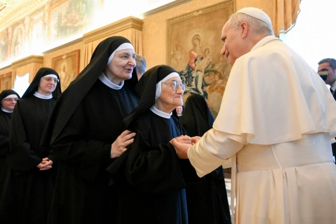 El Papa alaba el “amor silencioso” de las monjas de clausura que desafía la cultura del aplauso