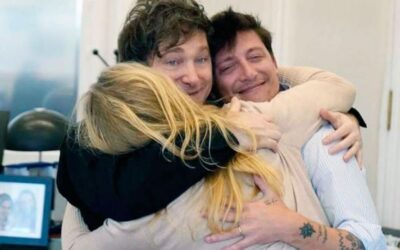 No es Karina, Santiago, es Javier