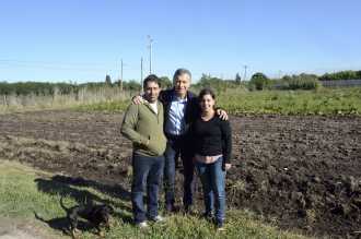 Macri visitó un emprendimiento de frutas y verduras orgánicas en Florencio Varela