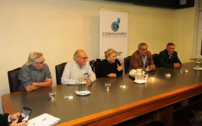 Carrió visitó CONINAGRO y respaldó proyecto de ley de impulso a las economías regionales