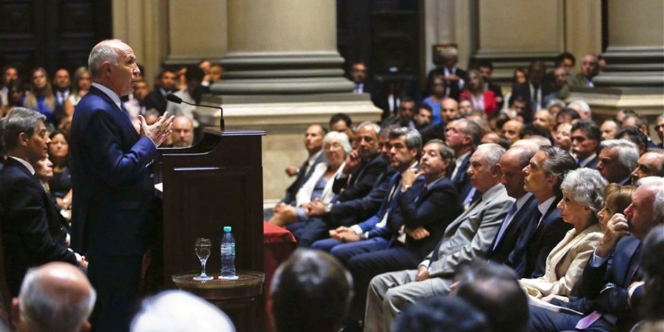 El PRO se comprometió a votar «en la próxima sesión » el proyecto de la UCR para que los jueces paguen ganancias