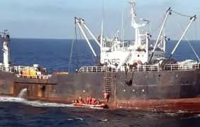 Capturaron un buque pesquero que operaba de manera ilegal