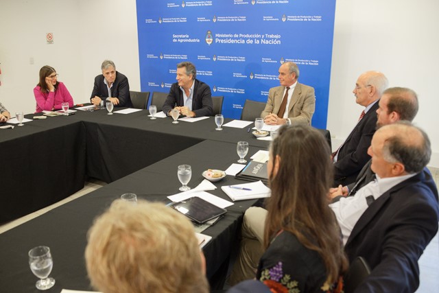 Etchevehere recibió a las autoridades de la Cámara de Importadores de Carne de EE.UU