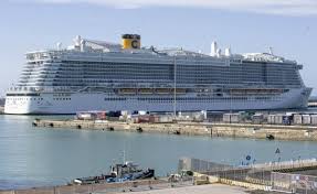 Un crucero con 7.000 personas, 35 argentinos, quedó en cuarentena en Italia por sospechas de un caso de coronavirus