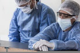 Reportaron 7.629 nuevos casos y 149 muertes por coronavirus en las últimas 24 horas en el país