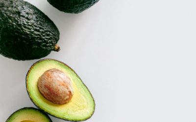 Estudio: Aguacates cambian distribución de grasa abdominal en mujeres