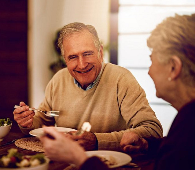 CINCAP: La carne de pollo presenta grandes ventajas nutricionales para las personas mayores