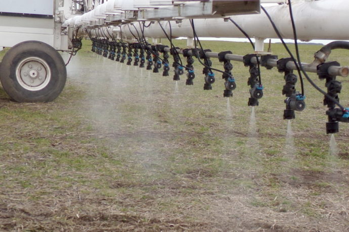 Por qué crece en Argentina el negocio de las pulverizaciones selectivas