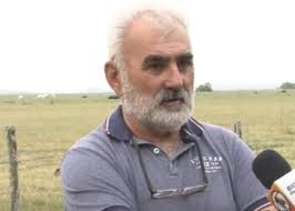 Enrique Landa aplica el pastoreo racional desde hace décadas y lo mide a la criolla