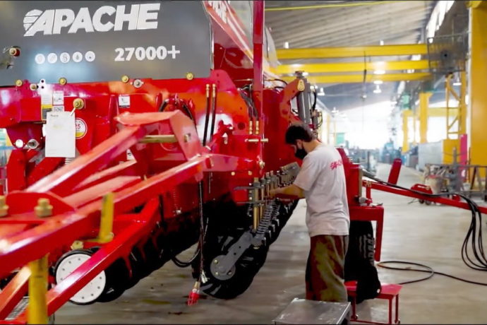 COVID-19: las fábricas refuerzan los protocolos contra Ómicron post vacaciones