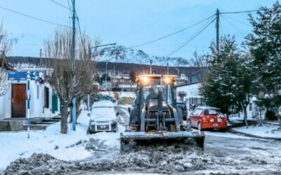 Rigen alertas amarillas por fuertes vientos, tormentas y nevadas en doce provincias
