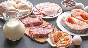 El pescado, la harina, carnes y lácteos, los alimentos que más aumentaron en abril