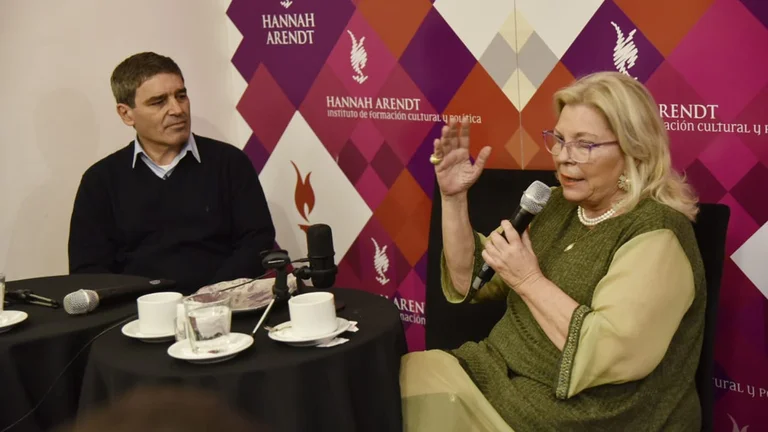 Elisa Carrió: “Si quieren que me vaya de JxC, no tienen más que pedírmelo, yo no miento más”