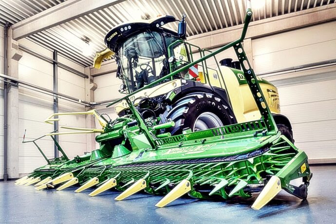 Gauss Landtechink y Krone lanzaron en Argentina la picadora Big X 780