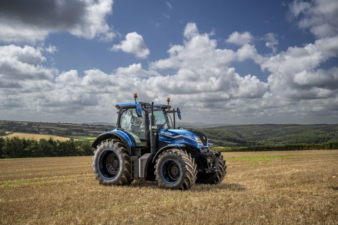 New Holland describe el funcionamiento del primer tractor GNL