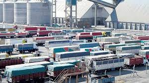 Por zona de embarque, la Provincia de Santa Fe aporta en Derechos de Exportación US$ 7.655 millones, cerca del 60% del total nacional