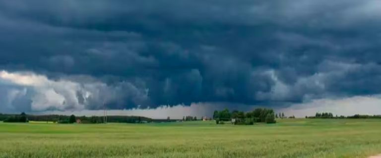 La sabiduría popular otorga un valor predictivo a las tormentas que suelen producirse alrededor de la Festividad de Santa Rosa