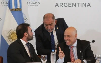 Ley de Bases y paquete fiscal: el oficialismo concretó la firma de los dictámenes y podrá sesionar en el Senado