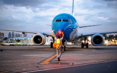 ¿Es legal la prórroga por decreto del impuesto del 7% en pasajes al exterior?
