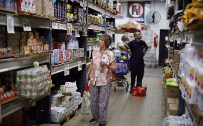 La inflación de 2024 fue de 117,8% y se redujo casi a la mitad de la que dejó el gobierno anterior