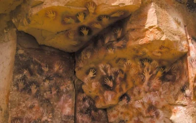 ¿En qué provincia argentina se encuentra el tesoro prehistórico que maravilla al mundo y qué se puede hacer en él?