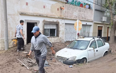 Bahía Blanca: los muertos ascienden a 13 y siguen las tareas de asistencia en las zonas más afectadas