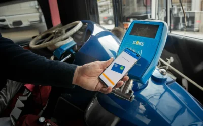 Dónde y desde cuándo se puede pagar el colectivo con tarjeta de crédito, celular o reloj inteligente