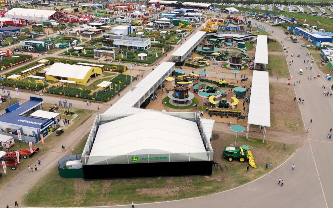 ¿Cuáles fueron los lanzamientos de John Deere?