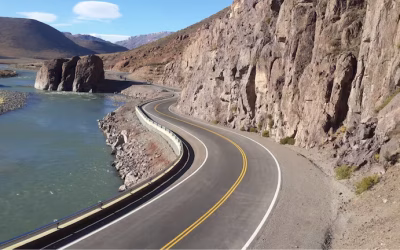 Cómo evitar el tráfico y disfrutar de paisajes naturales en tu viaje a Chile